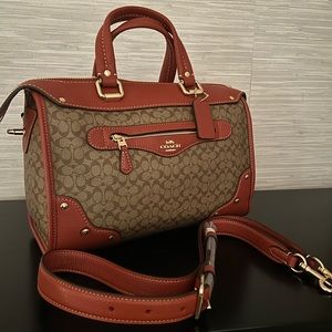 Coach handbag never used